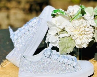Zapatillas de novia blancas con purpurina para bodas o ocasiones