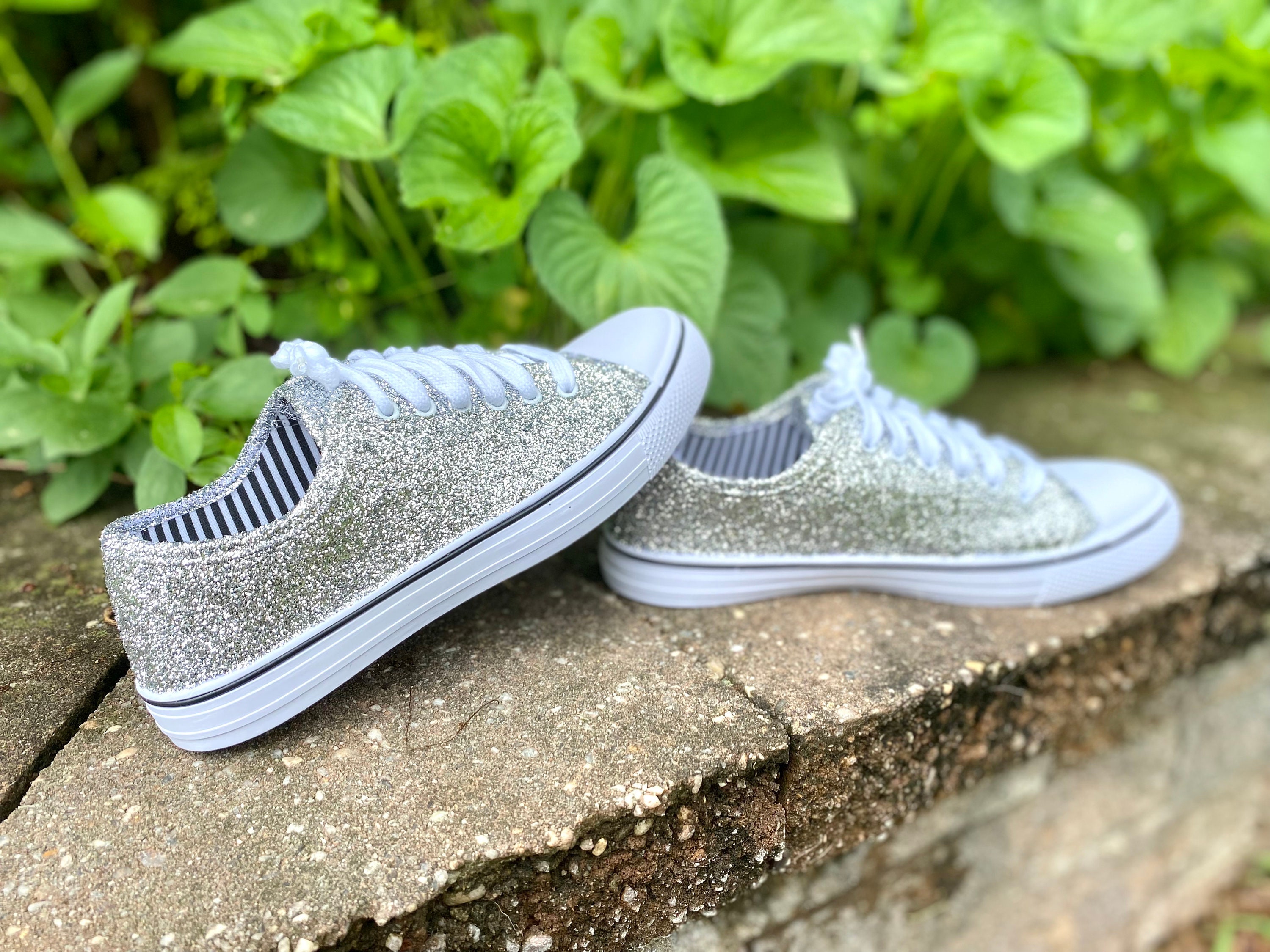 Glitter No-Tie Tennis Shoes: Silver – Handmade Designs for Dolls