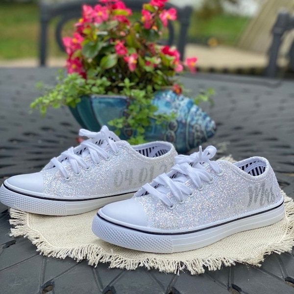 Personalized White Wedding Sneakers for Bride with Silver Glitter Name, White Glitter Mrs. Flats for Bachelorette, Low Top Wedding Sneakers