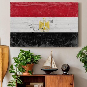 Vintage Egypt Flag Canvas Art: Distressed Wood Style image 6