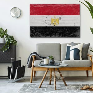 Vintage Egypt Flag Canvas Art: Distressed Wood Style image 3