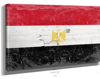 Vintage Egypt Flag Canvas Art: Distressed Wood Style