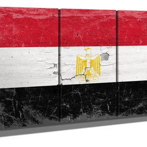 Vintage Egypt Flag Canvas Art: Distressed Wood Style image 2