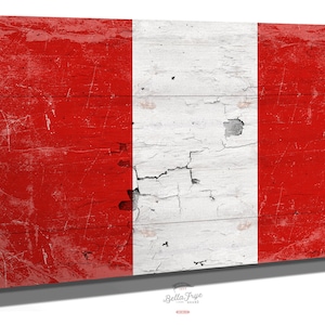 Vintage Peru Flag Canvas Art: Weathered Wood Style