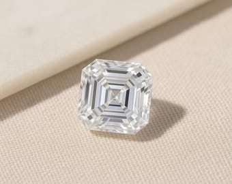IGI Certified Asscher Cut Lab Grown Diamond: VS1 F Color, 1-2 Carat