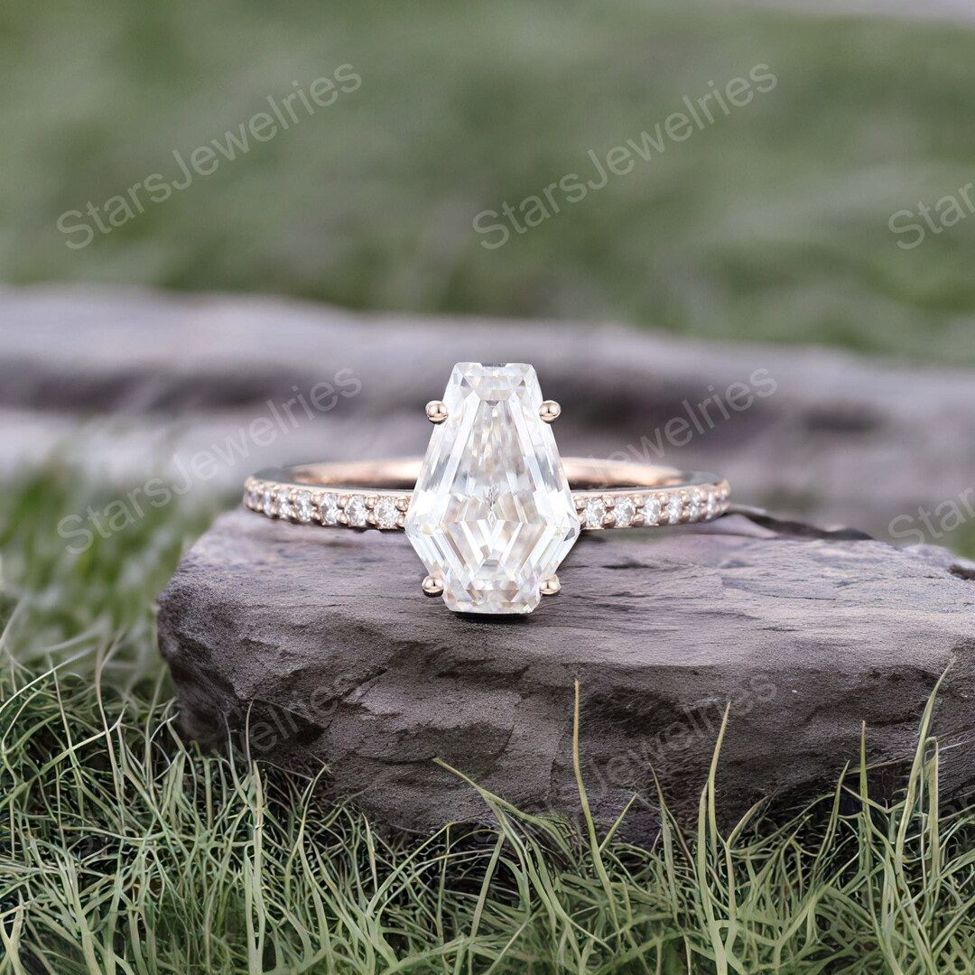 Art Deco Coffin Cut Moissanite Engagement Ring Unique Diamond Cluster