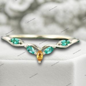 Vintage Marquise Yellow Citrine Curved wedding band yellow gold Emerald wedding band Stacking Matching Bridal Anniversary ring