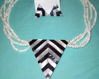 Triangle necklace and earrings