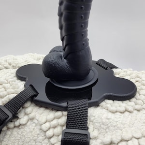 Solo Rider Suction Cup dildo mount anywhere strap on adult sex toy holder - Mature image 10