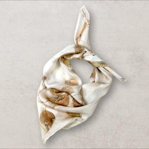 Silk Square 30" x 30"