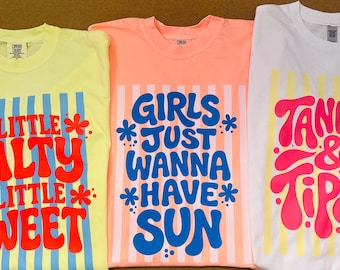 Bright Trendy Summer Beach Life T-Shirt