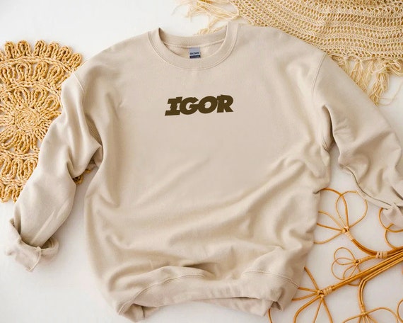 IGOR crowned king graffiti - my name is igor russian roots Sweatshirt