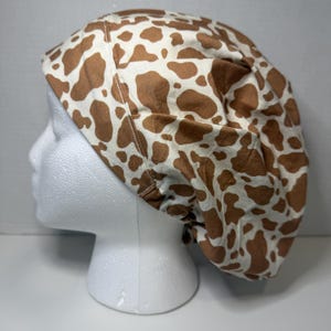 Women’s Cow Bouffant Scrub Hat