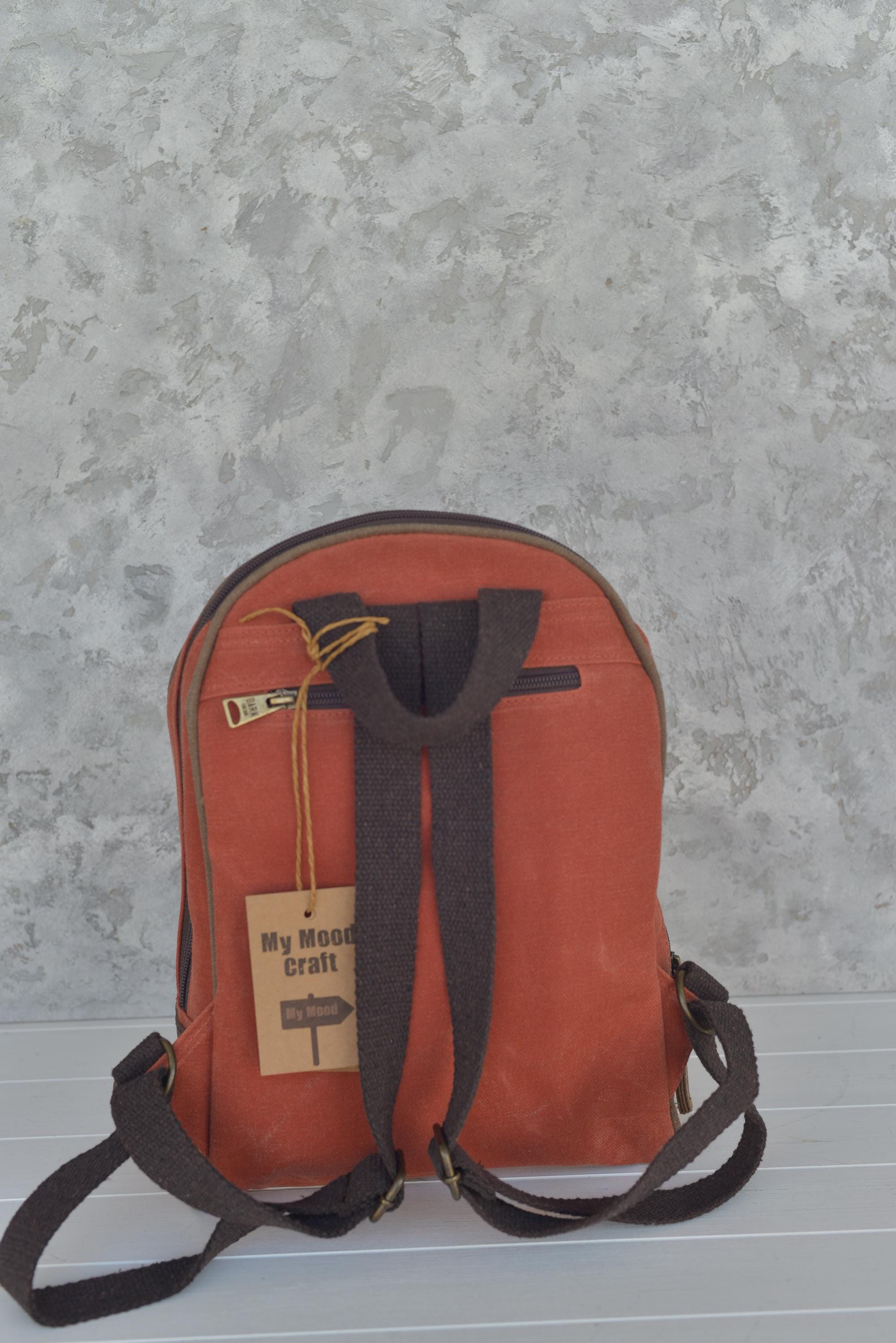 Handmade Rust Orange Canvas Backpack – Vintage Everyday  display picture 1