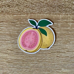 Guava Fruit Aufkleber - Süßes tropisches Vinyl, Kawaii Fruit Art, wasserfester Aufkleber für Journals, Laptops & Geschenke