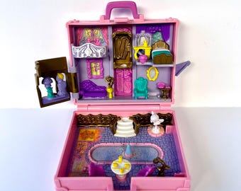 Polly Pocket 1996 Vintage Polly in Paris - Magenta Hat Bluebird