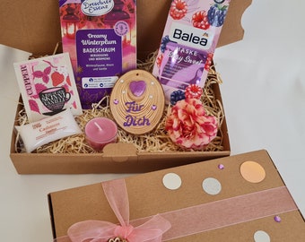 Wellness Geschenkbox für Frauen / Geburtstagskiste / Geschenkset für Frauen / Geschenkbox Damen / Geschenk Ostern / Entspannungsbox /  77