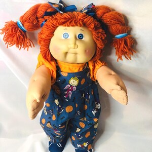 Vintage Cabbage Patch Kids Red Hair Coleco Girl With Peanuts Halloween Outfit & Matching Bows HM 2 Blue Eyes CPK Doll