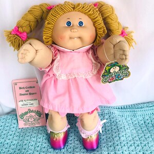 Vintage 80's Cabbage Patch Kid HM3 OK Factory Blue Signature Wheat Blonde Braids Yarn Hair Papers & Hangtag