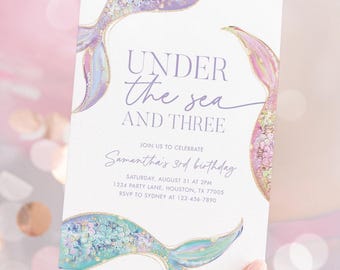 Unter dem Meer und drei Einladung, Mermaid 3. Geburtstagseinladung, Glitter Sparkle Mermaid Tail einladen bearbeitbare Vorlage 23MR
