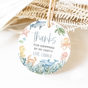 Bewerkbaar onder de zee verjaardagsfeestje rond bedankkaartje, oceaanthema goodiebag labelsticker, dolfijn vis cirkel bedankje cadeaulabel 21SE