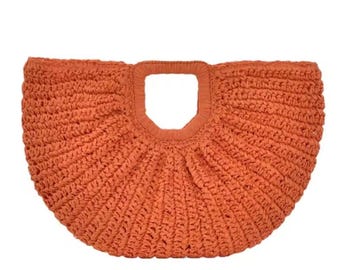 Bolso de media luna de rafia de crochet hecho a mano: bolso de playa de verano