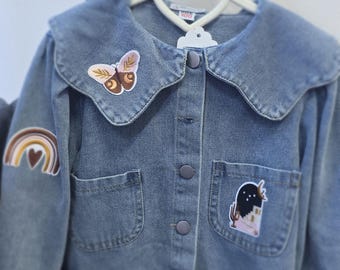 Adorable chaqueta vaquera para niñas con parches bonitos: moderna chaqueta vaquera para niñas, conjunto para niñas pequeñas, regalo para niñas.