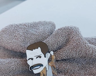 Broches hechos a mano de Queen y Freddie Mercury