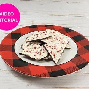 Tutorial falso de corteza de menta, cómo hacer dulces navideños horneados falsos, tutorial de comida sintética