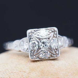 Circa 1920s Platinum Art Deco Diamond Engagement Ring- VHK# 301
