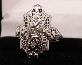 18K White Gold Art Deco Diamond Shield Ring - VHK#172a