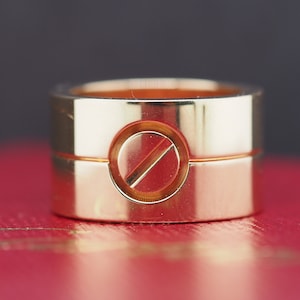 CARTIER 18K Yellow Gold Jumbo Love Ring - VHK#405