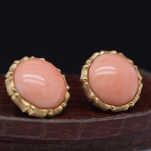18k Yellow Gold 10cttw. Round Dome Cabochon Earring- VHK#176