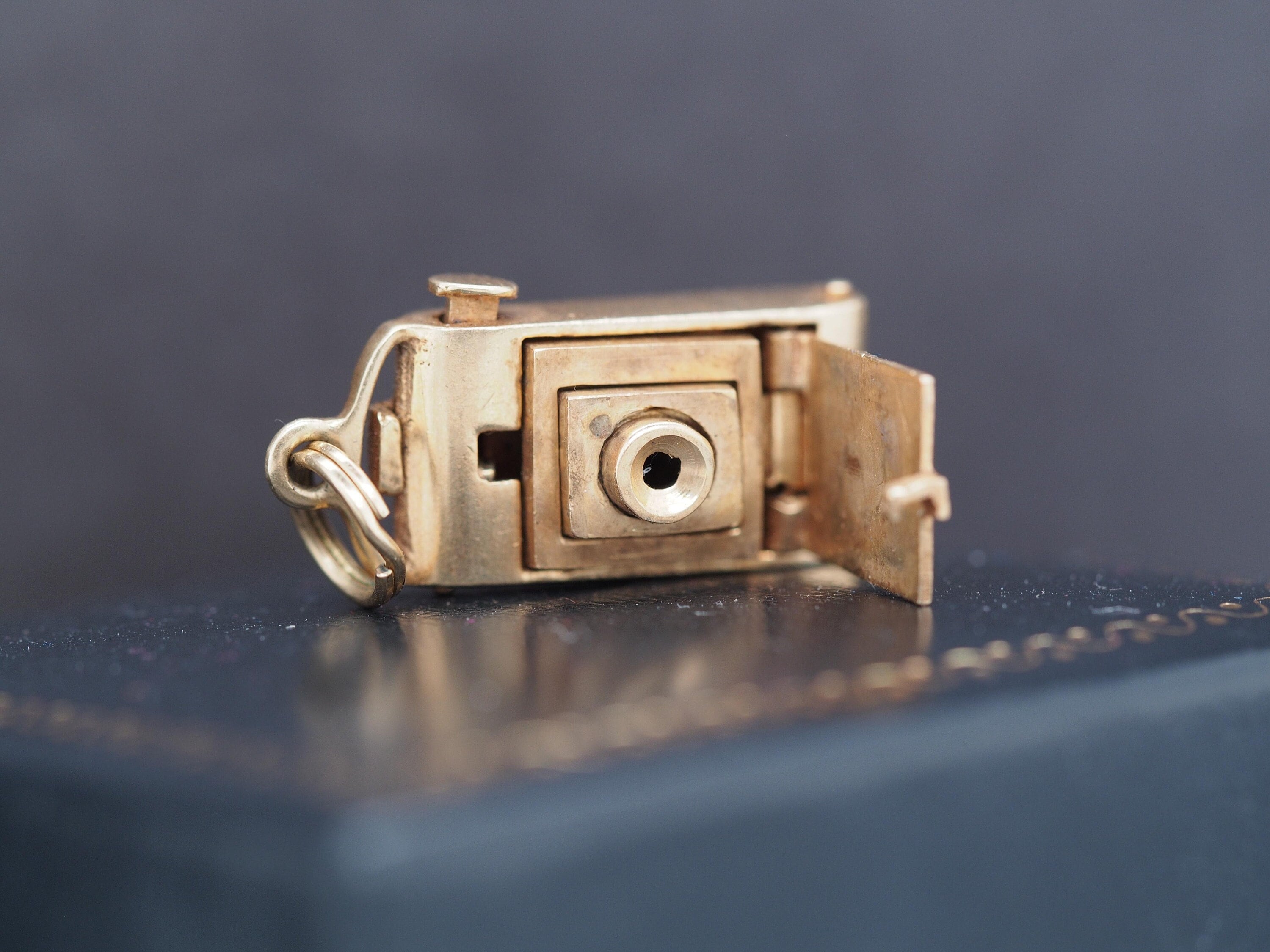 1950s 14K Yellow Gold Mechanical Camera Pendant and Charm - VHK#506