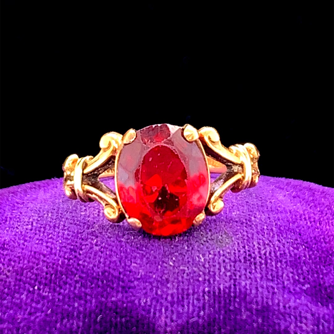 10k Honora Vintage Red Stone Floral Design Ring - VHK#59 - Etsy