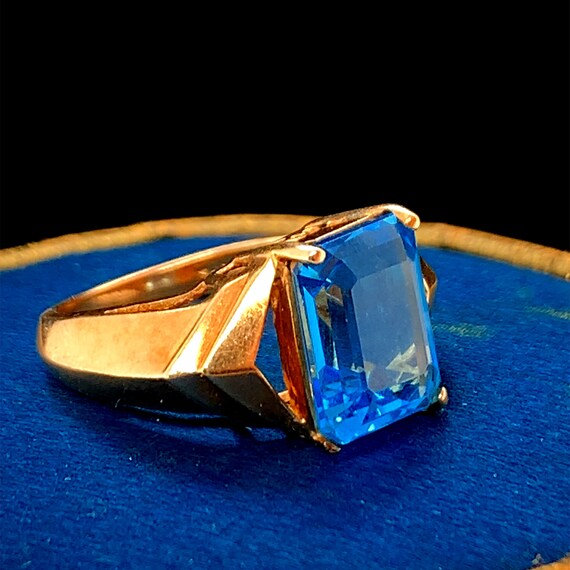 10K Yellow Gold Blue Emerald Cut Cubic Zirconia R… - image 2