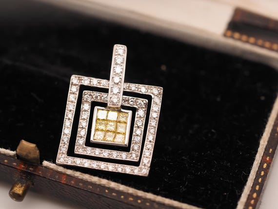 18k White Gold Yellow Diamond and White Diamond P… - image 5