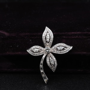 Estate 14k White Gold Flower Brooch With Diamonds - VHK#956