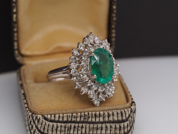 14K White Gold Emerald and Diamond Ring with GIA … - image 7