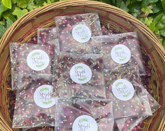 50 Wedding Confetti Throws - Dried Red Rose & Lavender - DIY KIT, you fill the bags! 100% Biodegradable. Polka Dot bags.