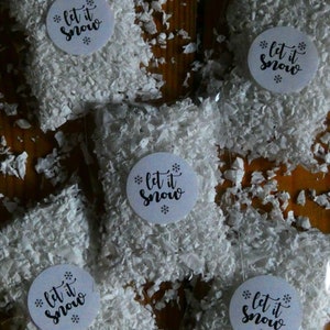 50 schwarze & weiße Let It Snow Konfetti Überwürfe • DIY Kit - Du befüllst die Tüten • Perfekt für deine Winterhochzeit • Ca. 9x7cm Tüten •