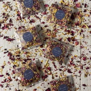 75 Navy Blue Wedding Confetti Throws • Red rose & Marigold • DIY KIT, you fill the bags! 100% Biodegradable. Polka dot bags.