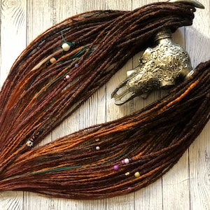 Ombre red synthetic dread set crochet thin locs with beads and green warrior wrap 21/22 inches the colors shade are red and ginger