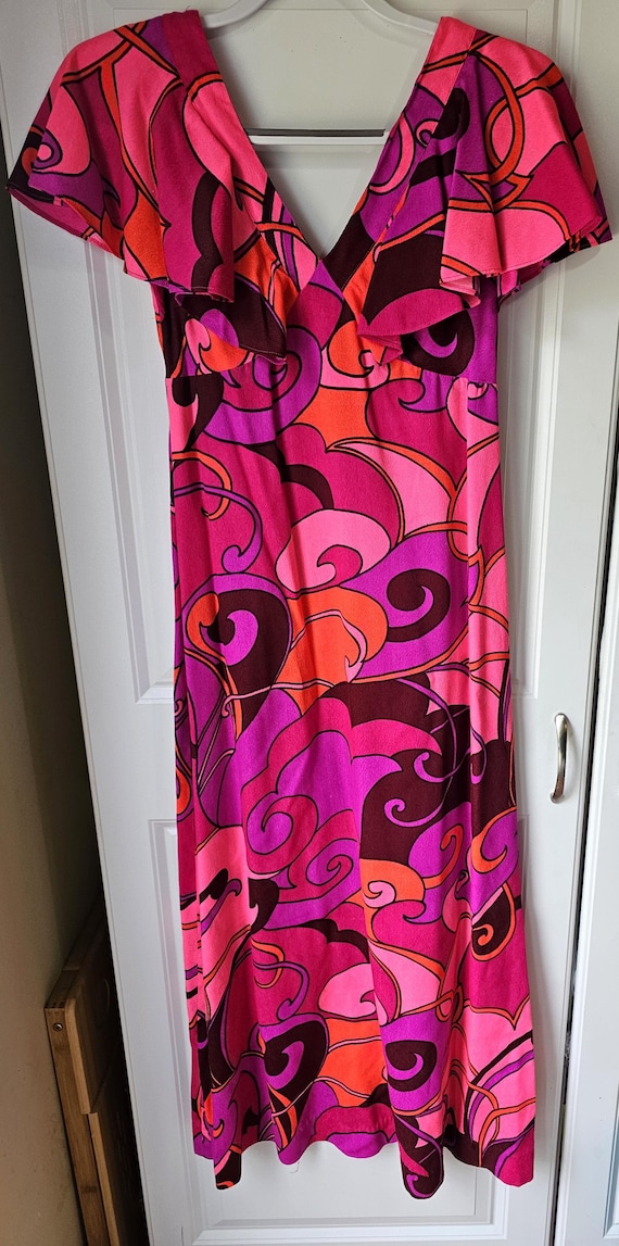 groovy pink dress Pink Floral Long Sleeves Midi Dress  Groovy Mimi