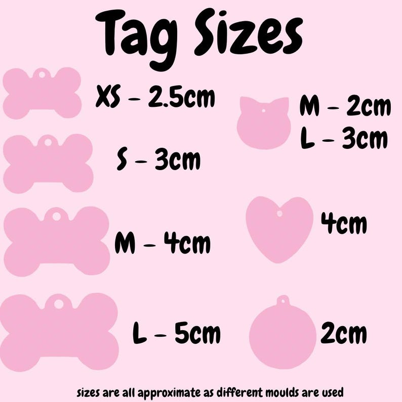 Puede incluir: Gu&iacute;a de tallas de etiquetas para mascotas en rosa con el texto "Tag Sizes". Incluye formas de hueso, gato, coraz&oacute;n y c&iacute;rculo. Las tallas van desde XS a 2,5 cm hasta L a 5 cm.