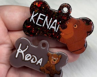 Kenai Koda Brother Bear | Żywiczny identyfikator dla psa | Ręcznie robiony identyfikator na obrożę | Spersonalizowane imię dla zwierzaka | Akcesoria do zestawu dla szczeniaka | Prezent dla nowego właściciela