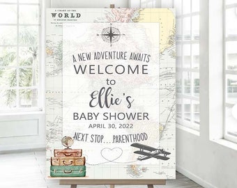 Pode incluir: Um cartaz de boas-vindas para um chá de bebê com um fundo de mapa do mundo vintage. O cartaz diz "Uma nova aventura te espera, Bem-vinda ao chá de bebê da Ellie, 30 de abril de 2022, Próxima parada...A paternidade". Há malas e um pequeno avião no cartaz.
