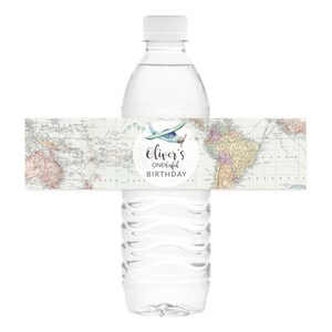 Etiquetas de botellas de agua imprimibles Tema de viaje 1er cumpleaños, Primer cumpleaños Aventura etiquetas de botellas personalizadas Cumpleaños de niño avión GR1, 0011