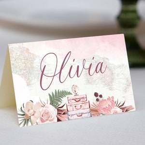 Cartões de lugar para impressão tema de viagem chá de bebê aventura aguarda etiquetas de buffet editáveis mapa rosa viagem chá de panela destino casamento mv1