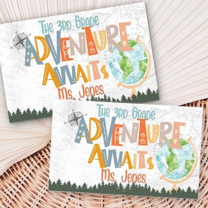 Bearbeitbares Abenteuer Geschenkanhänger Klassenzimmer Türschild Weltkarte Abenteuer Klassenzimmer Weltkarte Grad 1 Klassenzimmer zugunsten des Tags 0010a